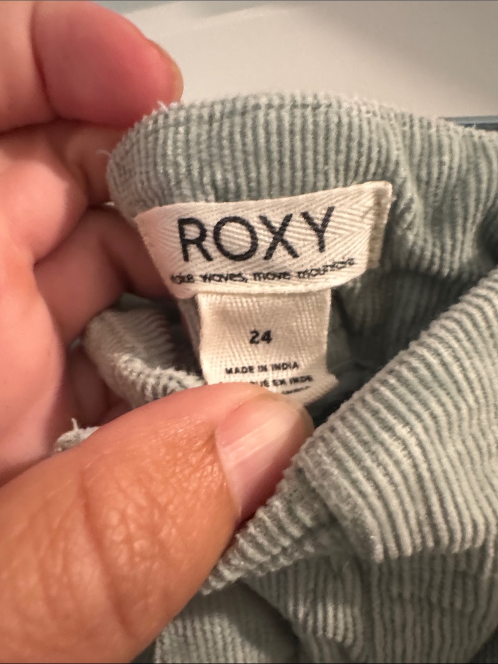 Roxy High-Waist Corduroy Shorts in Light Sage Green - Picture 4 of 5